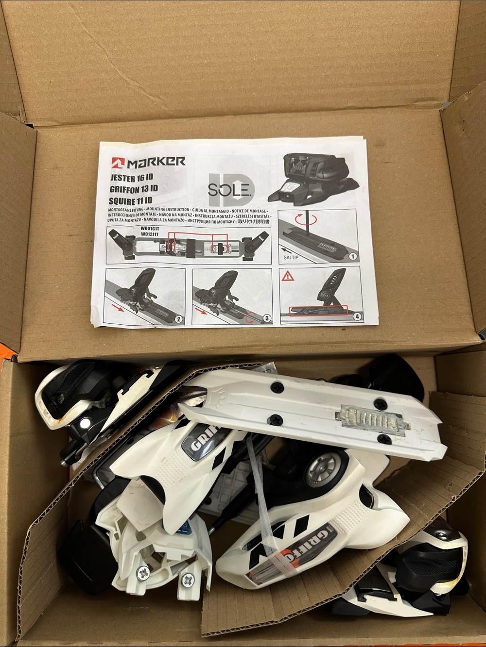 Marker Griffon Ski Bindings in White and Black 110mm brakes